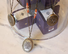 Load image into Gallery viewer, Locket Necklace with Solid Perfume, Diamond Pattern, Unique Chain with Carnelian
